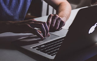 PG电子-埃基蒂克妙传助加克波建功 新援闪耀赛场模仿若塔庆祝